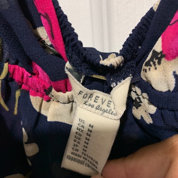 Forever21 floral cami - Picture 3 of 4